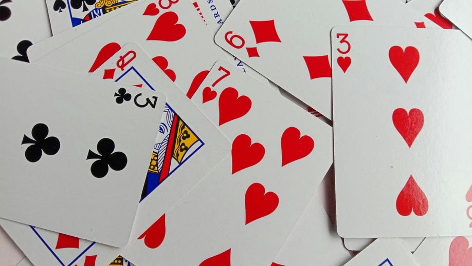 Plinko Casino vs. Competitor: Which Gambling Site Offers the Best Plinko Experience?
